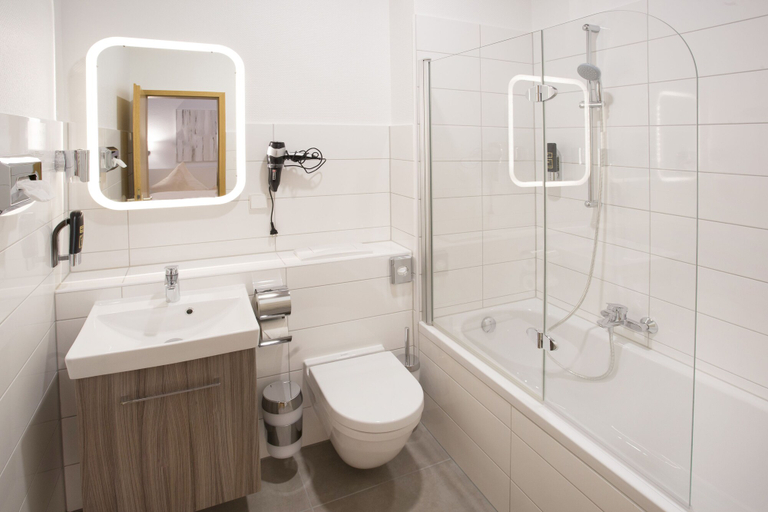 Bathroom 5, Hotel Mille Stelle City, Heidelberg