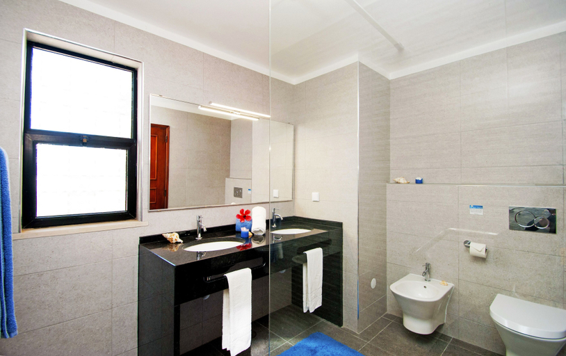 Bathroom 4, Villa Haja Saude, Albufeira