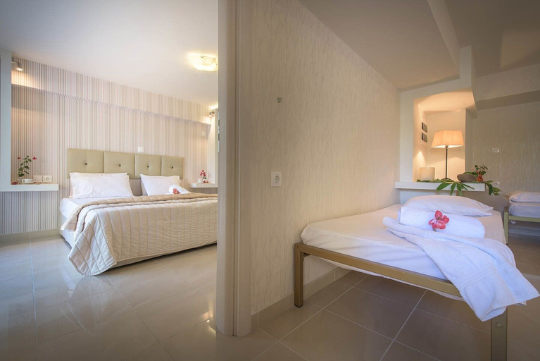 Bedroom 2, Alba Boutique Apartments, Ionian Islands