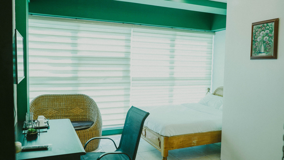 Others 1, 2428 Suites, Urdaneta City