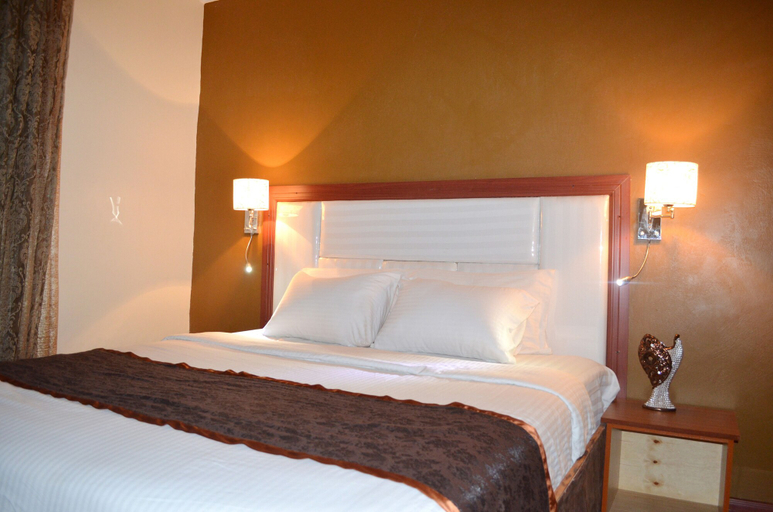 Bedroom 2, Space Hotel Apartments & Spa, Kampala