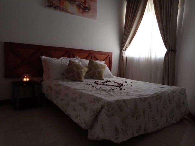 Bedroom 2, Kaazi LakeFront Villas, Jinja