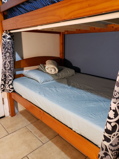 Bedroom 3, Crashpod Hostel, Riverside