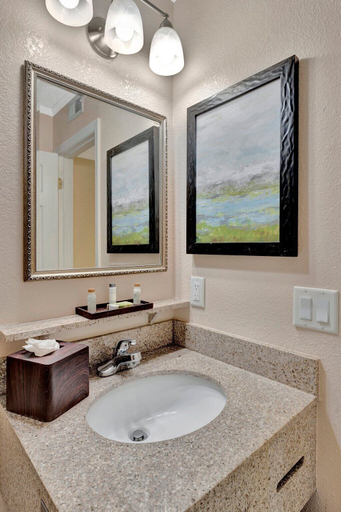 Bathroom 3, Seaside Luxury Oasis with balcony, Hillsborough