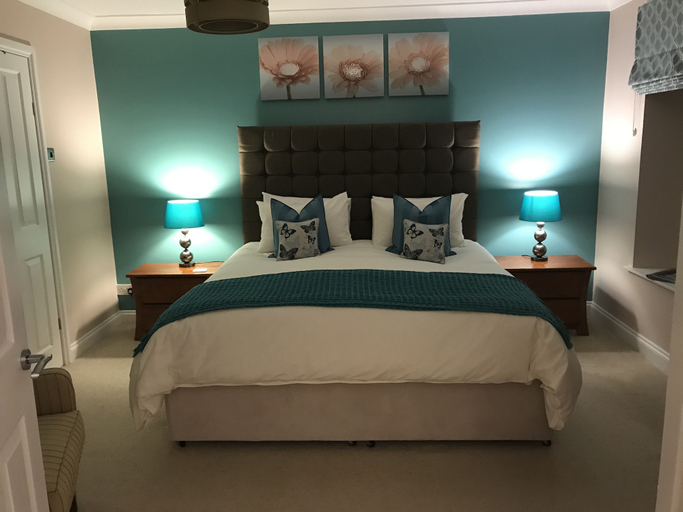 Bedroom 2, Crofthead Farm House, South Ayrshire