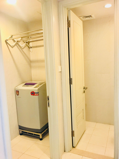 Bathroom 4, Glenwood Apartment, District 2