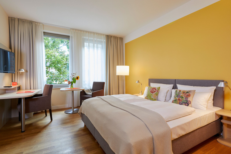 Bedroom 3, Flottwell Berlin Hotel & Residenz am Park, Berlin