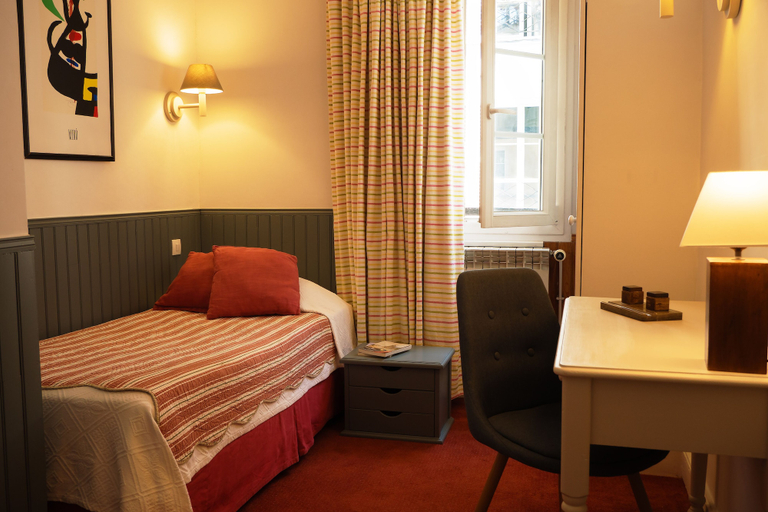 Bedroom 4, Hotel du Cygne Paris, Paris