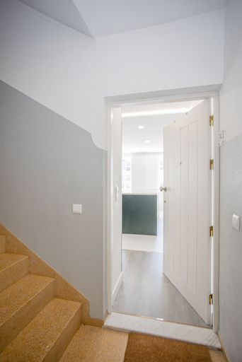 Others 5, Liiiving - Ribeira Riverside Apartment, Porto