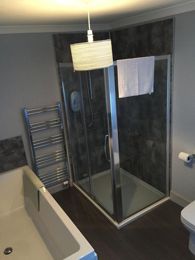 Bathroom 3, Seafield Arms, Aberdeenshire