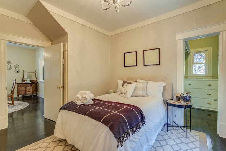 Bedroom 3, 1893 Classic 4 Blocks From Great Dining & Shops, El Paso