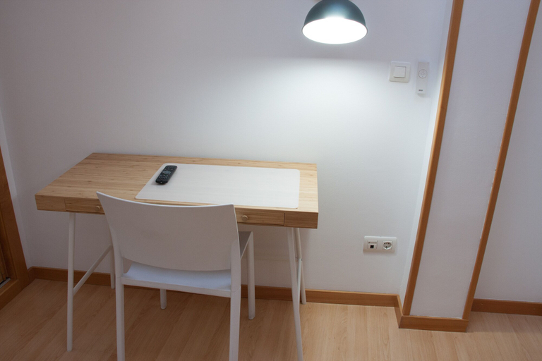 Others 5, Hostal Cuéntame Evolución Auto check-in, Burgos