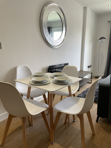Others 5, Modern & Comfortable 2BR Apartment, Sheffield
