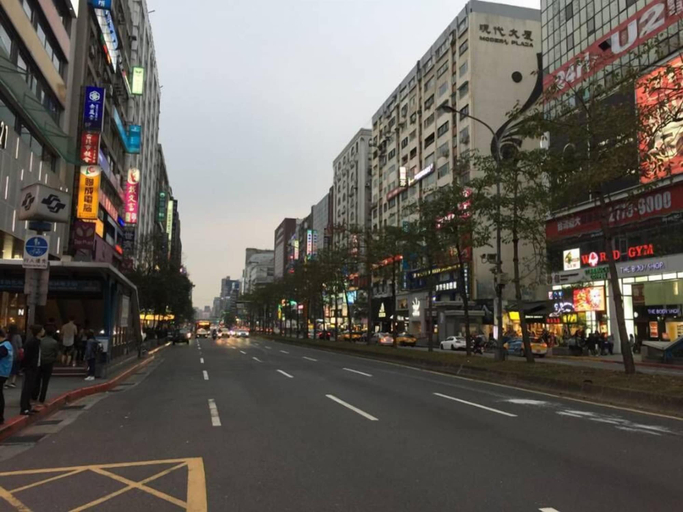 Others 5, Dongqu Light Inn, Taipei City