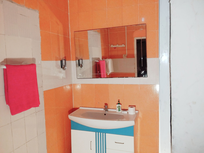 Bathroom, Hotel Raha, Nouakchott