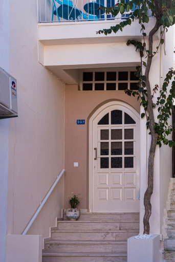 Property entrance, Kalyves Sea View Maisonette, Crete