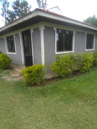Others 5, Eddys Resort, Ugunja