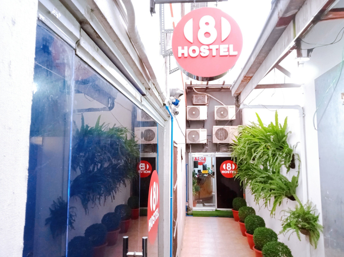 Exterior & Views, 8 Hostel at Quiapo, Manila City