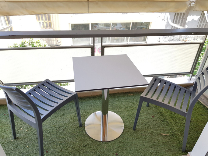 Others 4, Stylish Urban Apartment, Attica