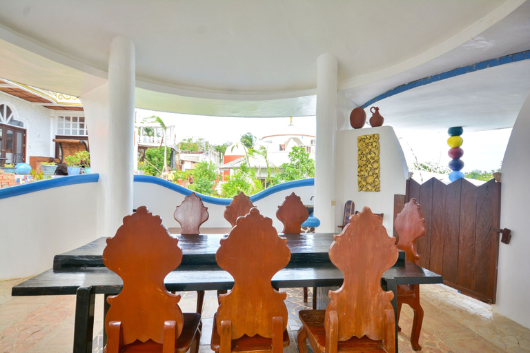 Food & Drinks, Jade's Casa de Arte, Malay