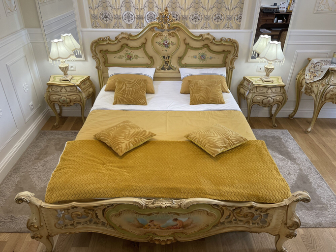 Bedroom 4, Le Domaine de Canesse, Gironde