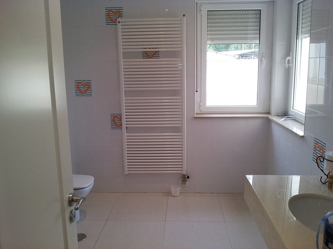 Bathroom 3, Casa Miguel y Sally, León