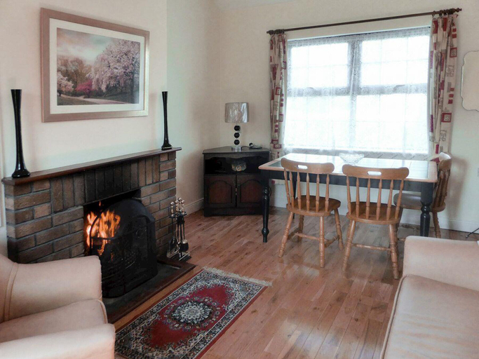 Others 4, Garden Cottage