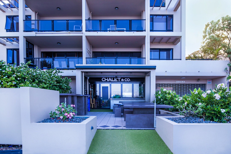 Exterior & Views 2, Aqua Promenade Beachfront Apartments, Noosa - Sunshine-Peregian