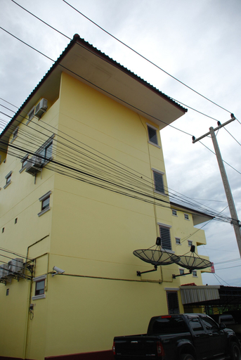 Exterior & Views 2, Nuttasit Apartment, Ban Lat