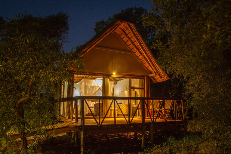 Exterior & Views 2, Panzi Lodge, Mopani