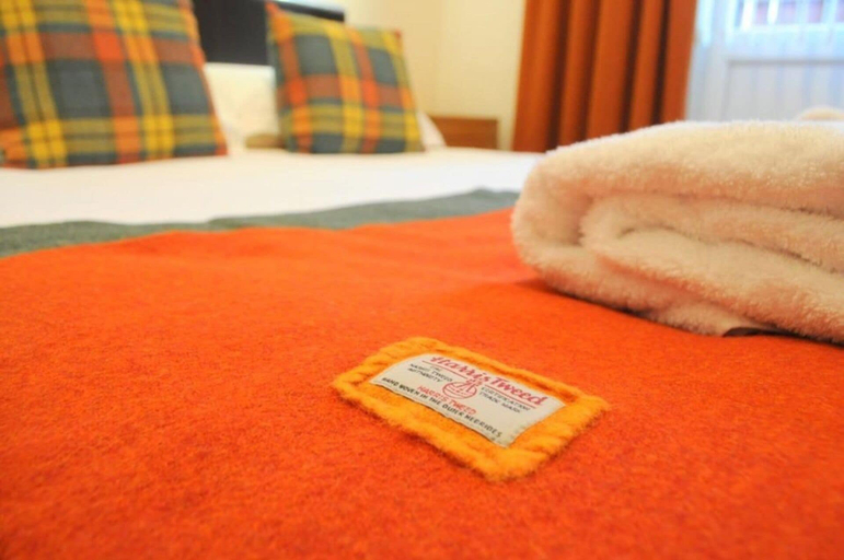 Bedroom, Lovely, Light and Airy 1-bed Flat in Stornoway, Eilean Siar