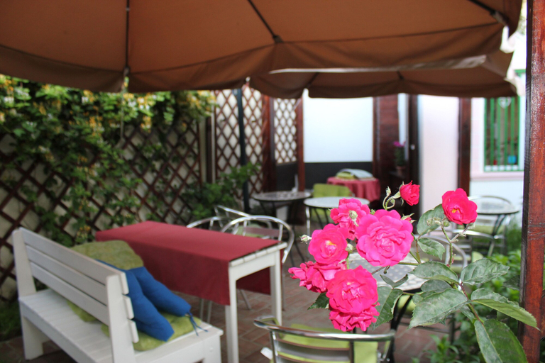 Others 5, Flavia B&B, Constanta