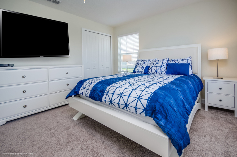 Bedroom 2, 5 Bedroom House for 10 at Storey Lake, Osceola