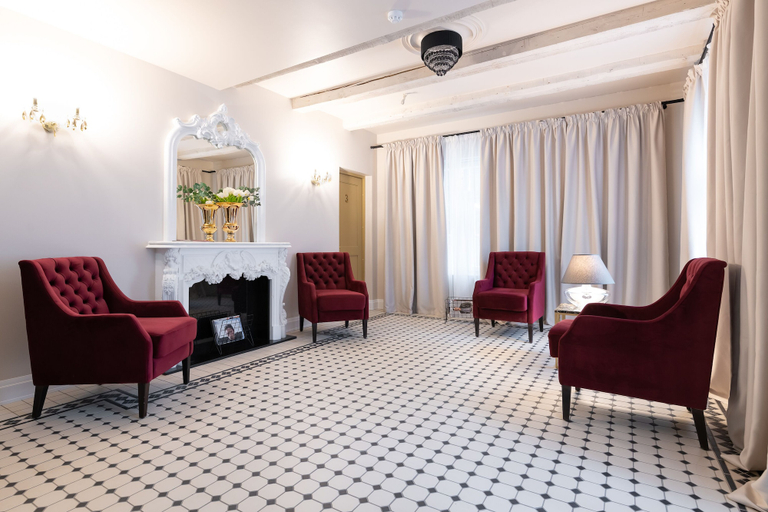 Others 5, Meltzer Apartments, Tallinn