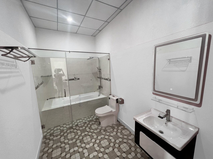 Bathroom, Hodota Cam Binh Resort & Spa-Lagi Beach, La Gi
