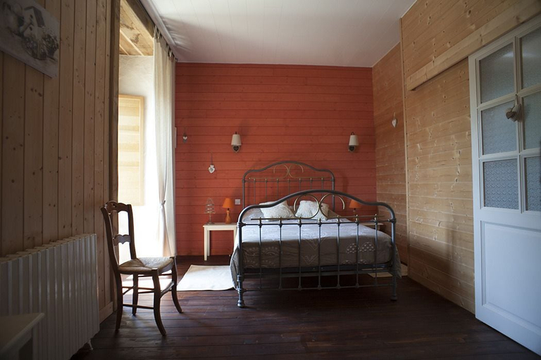 Bedroom 4, Logis De Riparfonds, Deux-Sèvres