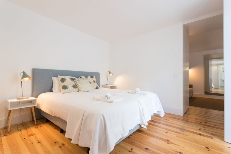 Bedroom 3, Chiado Studio and One-Bedroom Apartment - by LU Holidays, Lisbon