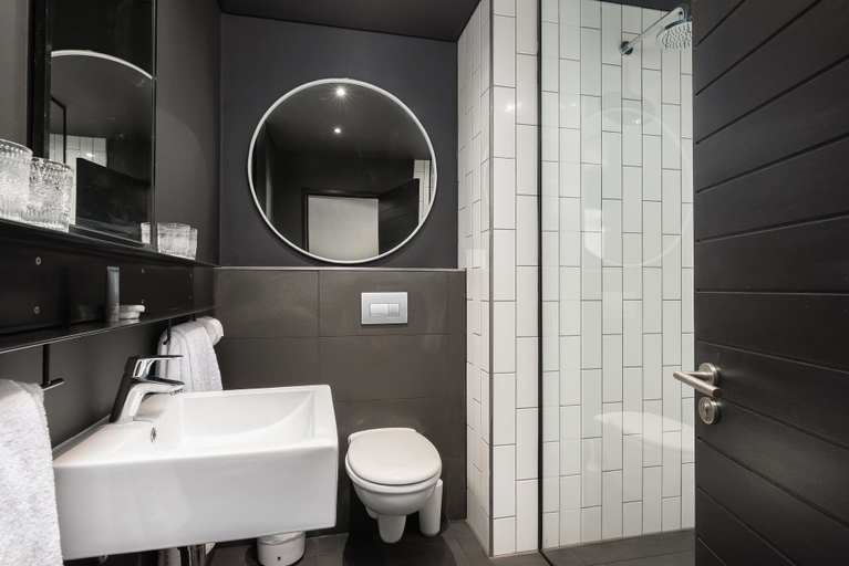 Bathroom 3, Albert Road Wex Apartment, City of Cape Town