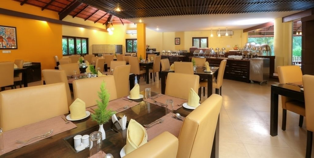 Food & Drinks 5, Kadkani Riverside Resort, Kodagu