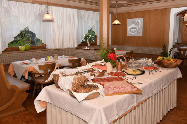 Food & Drinks 4, Gasthof Haselstaude, Bolzano