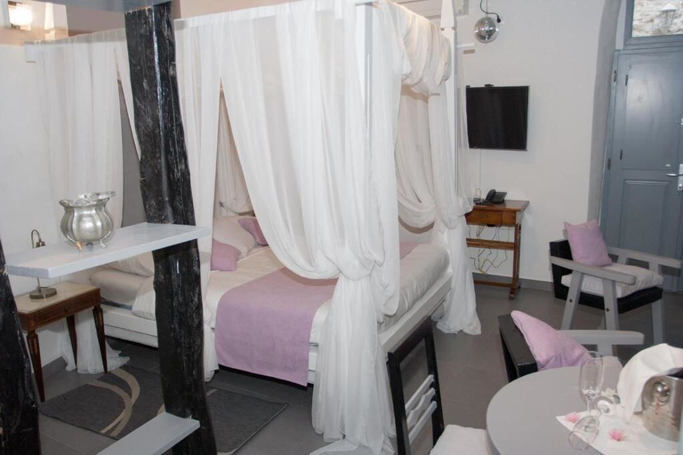 Bedroom 3, Houses of Motovun, Motovun