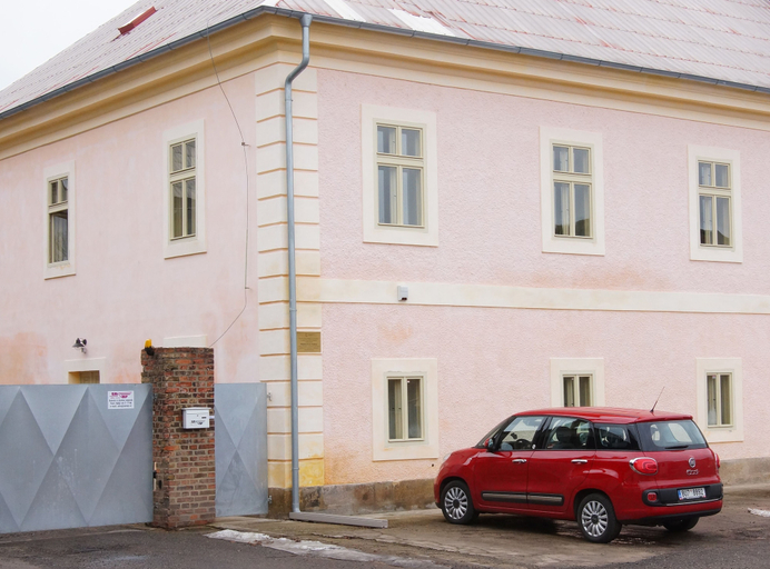 Exterior & Views, Apartmány u komína, Litoměřice