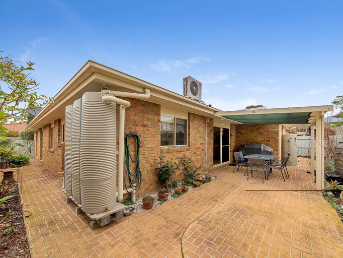 Exterior & Views 2, Cosy Unit at 2-3 Wyndham in Cowes, Bass Coast - Phillip Is.