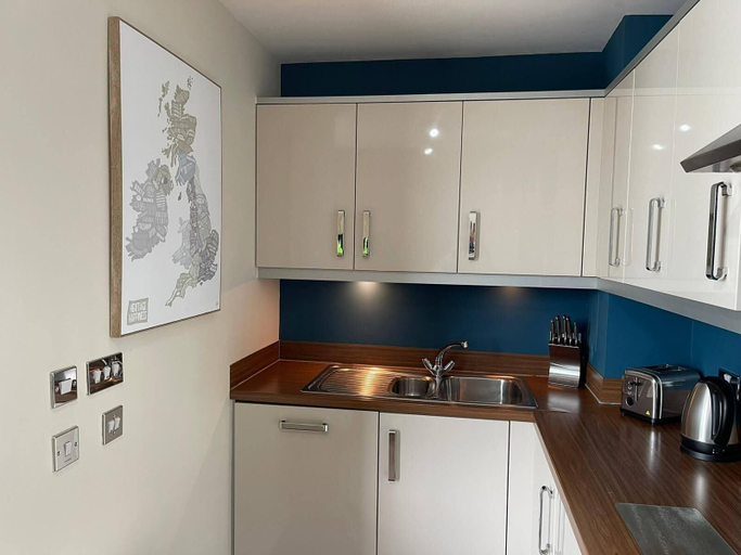 Others 4, Milton Keynes City Center 2 bed, Milton Keynes