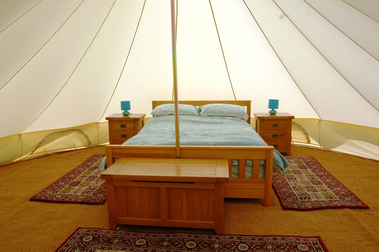Bedroom 2, Camping La Forêt-de-Tessé, Charente