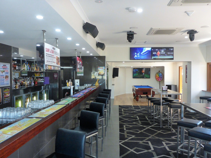 Food & Drinks 4, The Commercial Hotel Motel, Chinchilla
