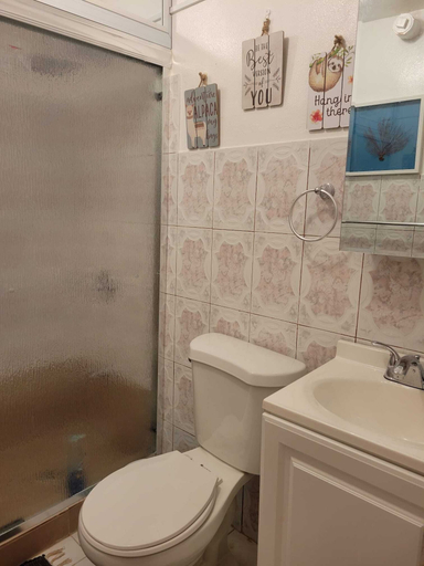 Bathroom, Playa Colorá