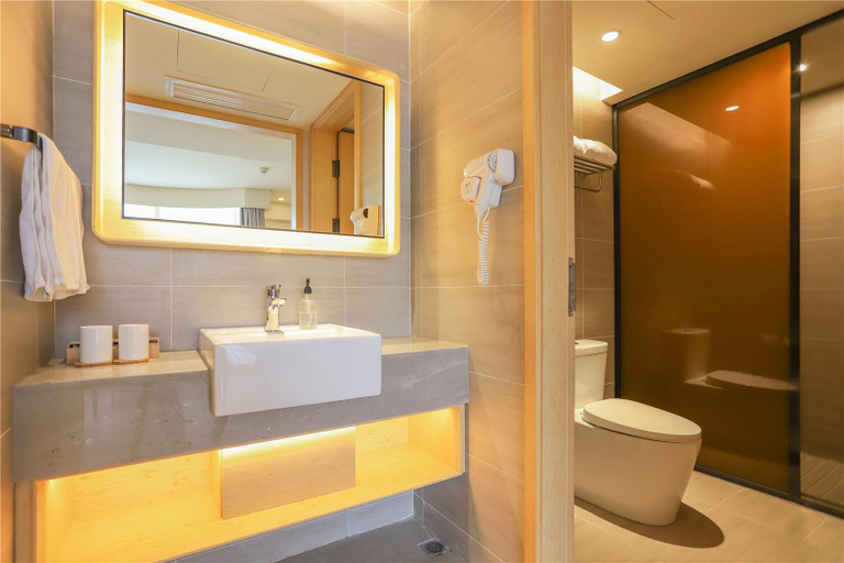 Bathroom 3, Ji Hotel Wuhan Hankou Railway Station Tangjiadun, Wuhan
