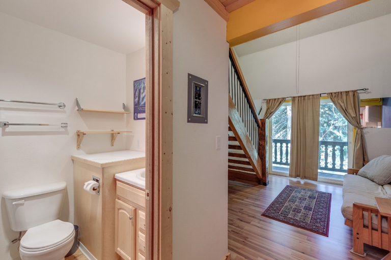 Bedroom 3, 18SLL - Newly Remodeled - Sleeps 4, Whatcom