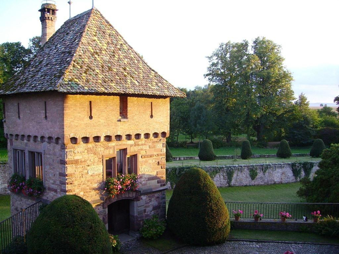 4, Château d'Osthoffen Alsace, Bas-Rhin